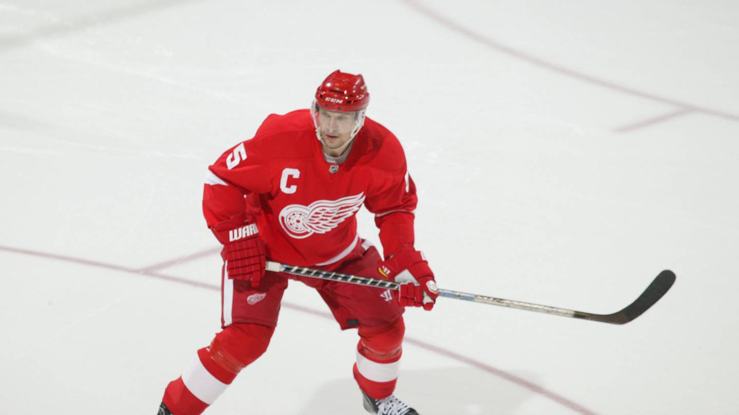 Red Wings legend Nicklas Lidstrom thrilled with fellow Swede's development