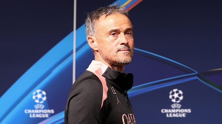 On the eve of the PSG vs PSV for MD3 in the Champions League, Luis Enrique appeared in a rather reserved mood during the press conference. 
