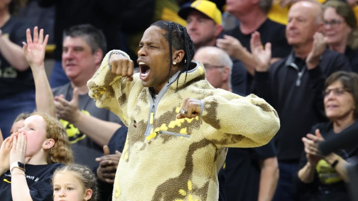 Travis Scott called Carlos Alcaraz his brother. Travis Scott called Carlos Alcaraz his brother.