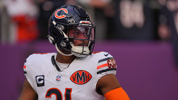 Nov 16, 2025; Minneapolis, Minnesota, USA; Chicago Bears free safety Kevin Byard (31) warms up before a game against the Minnesota Vikings at U.S. Bank Stadium. Mandatory Credit: Brad Rempel-Imagn Images Nov 16, 2025; Minneapolis, Minnesota, USA; Chicago Bears free safety Kevin Byard (31) warms up before a game against the Minnesota Vikings at U.S. Bank Stadium. Mandatory Credit: Brad Rempel-Imagn Images