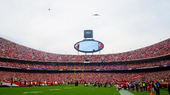 Sep 14, 2025; Kansas City, Missouri, USA; A Stealth bomber plane provides a flyover prior to a game between the Kansas City Chiefs and Philadelphia Eagles at GEHA Field at Arrowhead Stadium. Mandatory Credit: Denny Medley-Imagn Images Sep 14, 2025; Kansas City, Missouri, USA; A Stealth bomber plane provides a flyover prior to a game between the Kansas City Chiefs and Philadelphia Eagles at GEHA Field at Arrowhead Stadium. Mandatory Credit: Denny Medley-Imagn Images