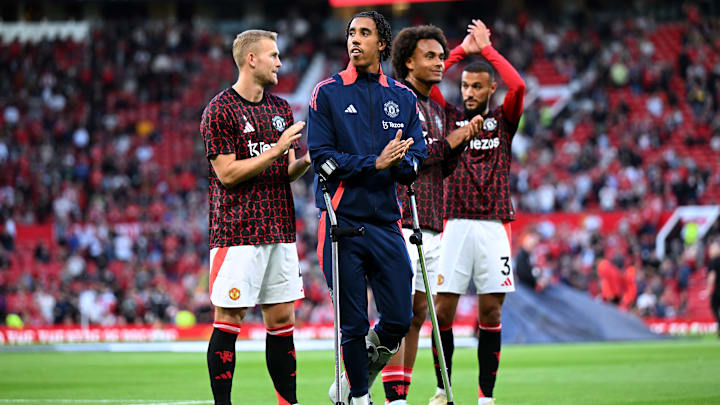 Manchester United FC v Fulham FC - Premier League