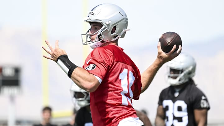 May 2, 2026; Henderson, NV, USA; Las Vegas Raiders quarterback Fernando Mendoza (15) runs through a drill during a Rookie Minicamp May 2, 2026; Henderson, NV, USA; Las Vegas Raiders quarterback Fernando Mendoza (15) runs through a drill during a Rookie Minicamp
