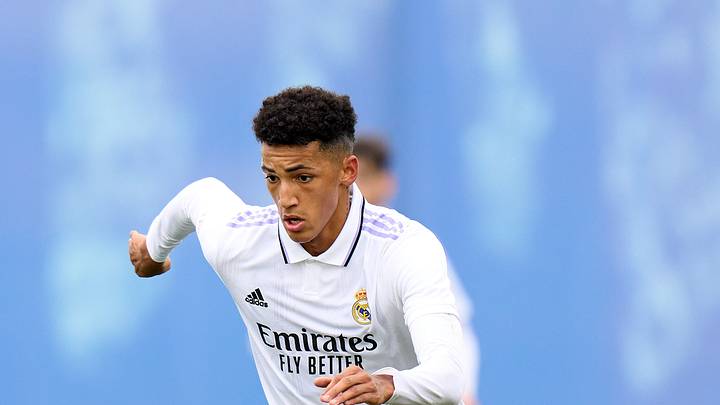 Álvaro Rodríguez. Real Madrid Castilla - Primera RFEF