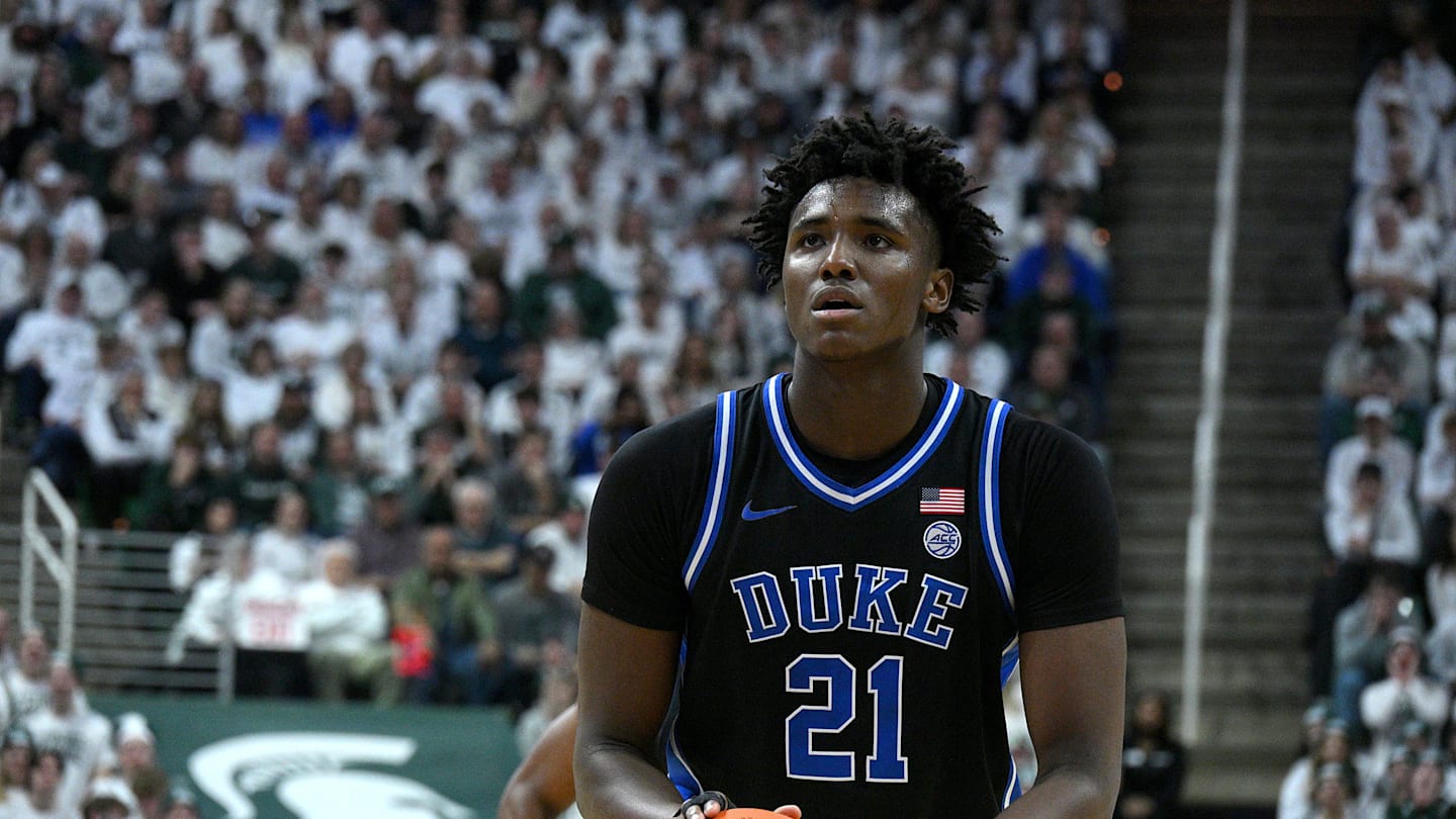 Duke Basketball Sophomore Looks Like All-ACC Big Man