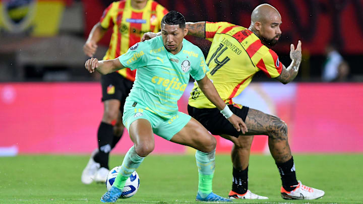 Palmeiras e Deportivo Pereira disputam vaga nas semis da Libertadores 2023.