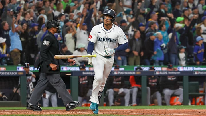 Division Series - Detroit Tigers v Seattle Mariners - Game 2 Division Series - Detroit Tigers v Seattle Mariners - Game 2