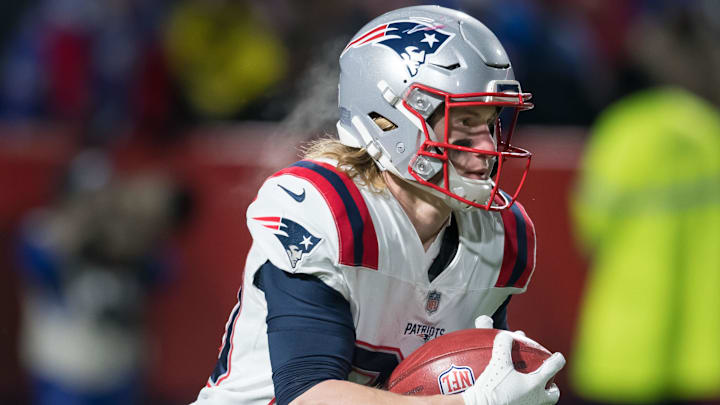 Gunner Olszewski would be the perfect signing for the Patriots after being released by the Steelers.