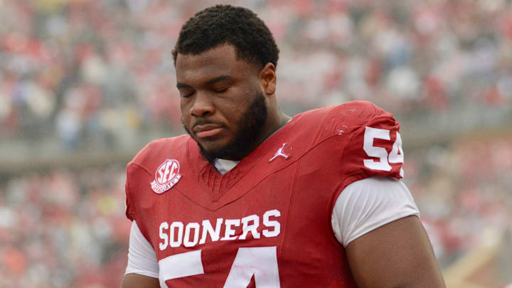Oklahoma offensive lineman Febechi Nwaiwu Oklahoma offensive lineman Febechi Nwaiwu