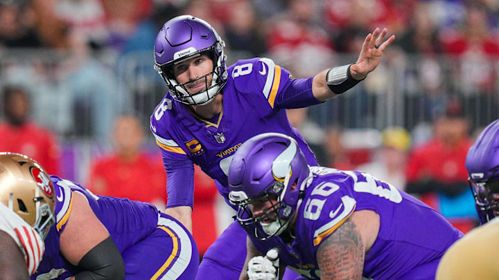Oct 23, 2023; Minneapolis, Minnesota, USA; Minnesota Vikings quarterback Kirk Cousins (8) signals Oct 23, 2023; Minneapolis, Minnesota, USA; Minnesota Vikings quarterback Kirk Cousins (8) signals