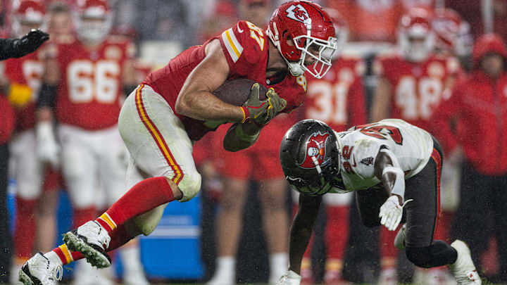 Kansas City Chiefs tight end Travis Kelce was happy to see the Tampa Bay Buccaneers not go for two at the end of Week 9's game.
