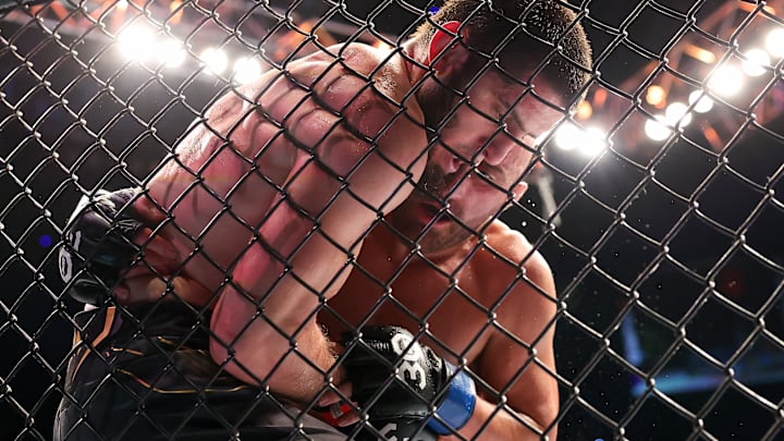 Islam Makhachev vs. Alexander Volkanovski