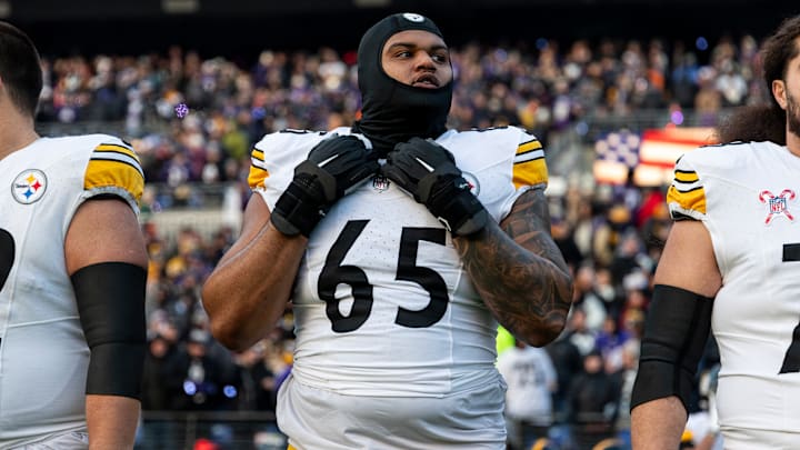 Pittsburgh Steelers v Baltimore Ravens