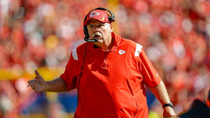 Los Angeles Chargers v Kansas City Chiefs