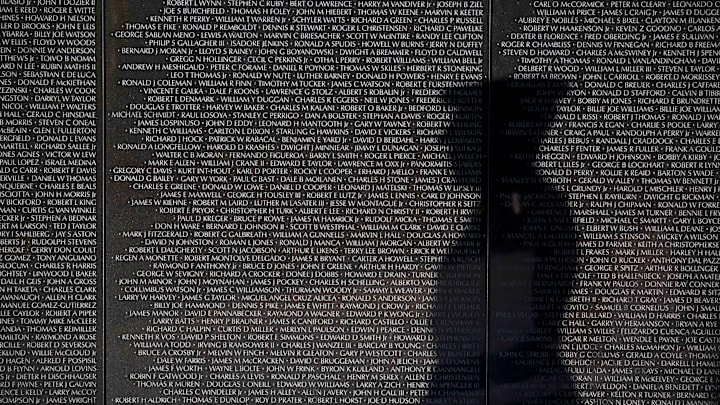 The Vietnam Veterans Memorial honors those who lost their lives in the Vietnam war.
