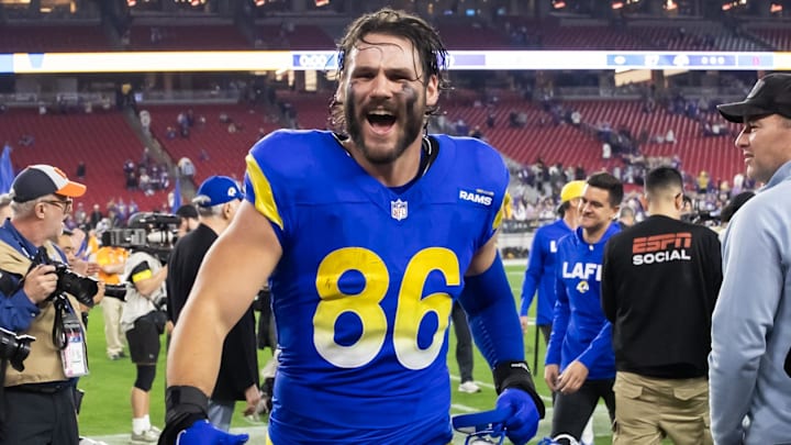 Jan 13, 2025; Glendale, AZ, USA; Los Angeles Rams tight end Colby Parkinson (86) against the Minnesota Vikings during an NFC wild card game at State Farm Stadium. Mandatory Credit: Mark J. Rebilas-Imagn Images Jan 13, 2025; Glendale, AZ, USA; Los Angeles Rams tight end Colby Parkinson (86) against the Minnesota Vikings during an NFC wild card game at State Farm Stadium. Mandatory Credit: Mark J. Rebilas-Imagn Images