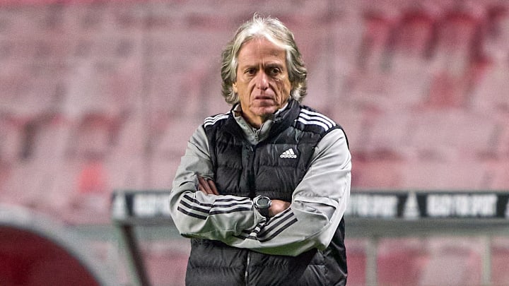 Treinador quer voltar a trabalhar a partir da metade do ano