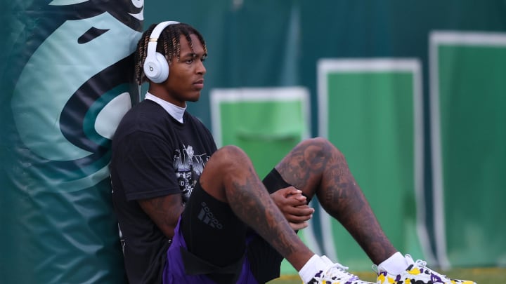 Sep 19, 2022; Philadelphia, Pennsylvania, USA; Minnesota Vikings cornerback Cameron Dantzler Sr. Sep 19, 2022; Philadelphia, Pennsylvania, USA; Minnesota Vikings cornerback Cameron Dantzler Sr.