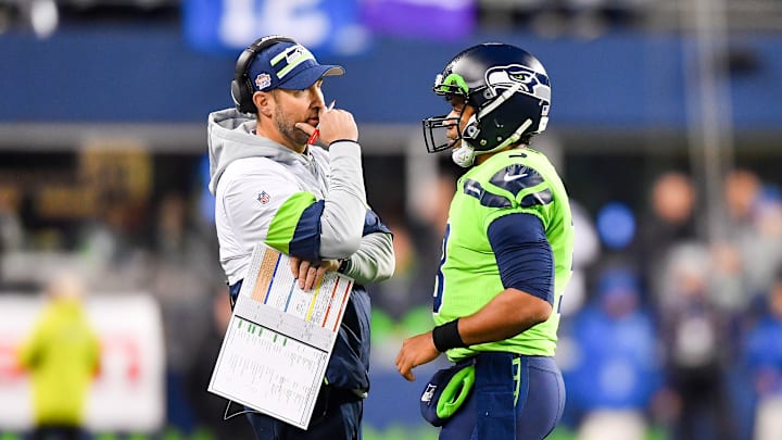 Brian Schottenheimer with the Seattle Seahawks