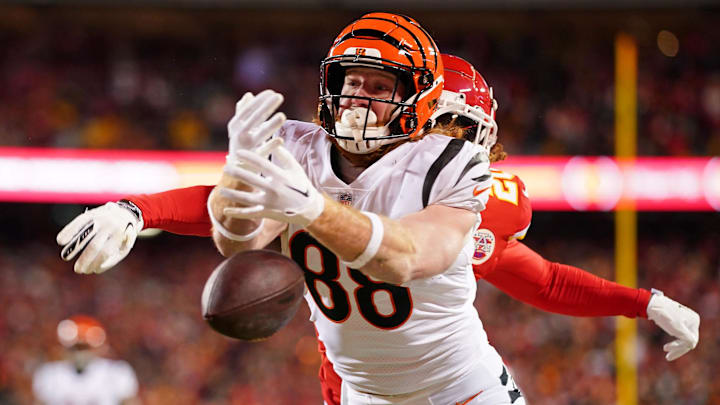 Jan 29, 2023; Kansas City, Missouri, USA; Cincinnati Bengals tight end Hayden Hurst (88) is unable
