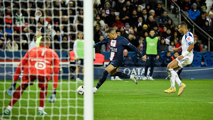 FBL-FRA-LIGUE1-PSG-STRASBOURG