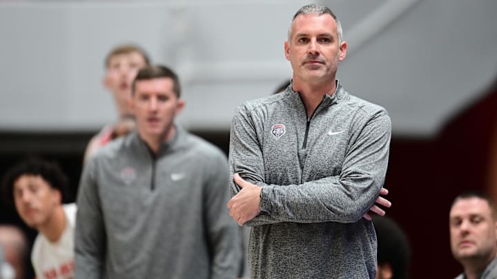 New Mexico Lobos head coach Eric Olen.