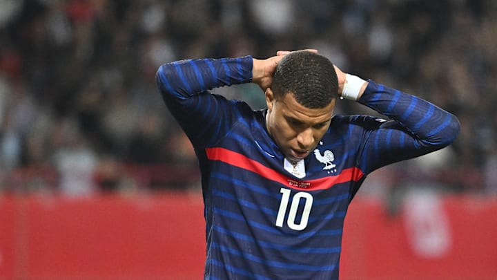 Kylian Mbappé sauve encore l'Equipe de France mais cela reste un match nul