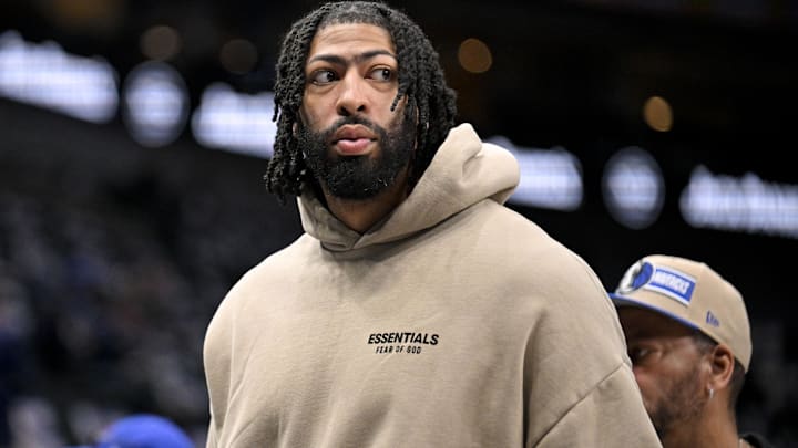 Mar 21, 2025; Dallas, Texas, USA; Dallas Mavericks forward Anthony Davis (3) watches team warm-ups before the game between the Dallas Mavericks and the Detroit Pistons at the American Airlines Center. Mar 21, 2025; Dallas, Texas, USA; Dallas Mavericks forward Anthony Davis (3) watches team warm-ups before the game between the Dallas Mavericks and the Detroit Pistons at the American Airlines Center.