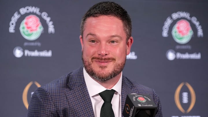 Dec 31, 2024; Los Angeles, California, USA; Oregon Ducks head coach Dan Lanning during the Rose Bowl head coaches press conference at Sheraton Grand LA. Mandatory Credit: Kirby Lee-Imagn Images Dec 31, 2024; Los Angeles, California, USA; Oregon Ducks head coach Dan Lanning during the Rose Bowl head coaches press conference at Sheraton Grand LA. Mandatory Credit: Kirby Lee-Imagn Images