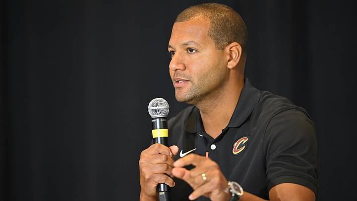 Sep 14, 2022; Cleveland, OH, USA; Cleveland Cavaliers president of basketball operations Koby Altman speaks to the media during an introductory press conference at Rocket Mortgage FieldHouse. Mandatory Credit: David Richard-Imagn Images Sep 14, 2022; Cleveland, OH, USA; Cleveland Cavaliers president of basketball operations Koby Altman speaks to the media during an introductory press conference at Rocket Mortgage FieldHouse. Mandatory Credit: David Richard-Imagn Images