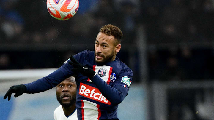 Neymar contra con el PSG