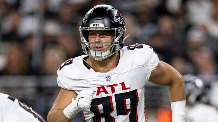 Zac Robinson's use of Charlie Woerner on pre-snap motion helps set up Atlanta's ground game | Atlanta Falcons v Las Vegas Raiders