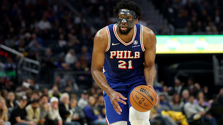 No se descarta que Los Angeles Lakers obtengan en un cambio a Joel Embiid