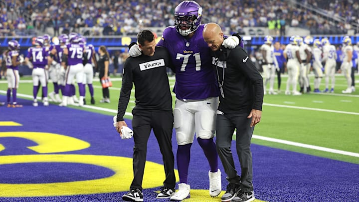 Minnesota Vikings v Los Angeles Rams