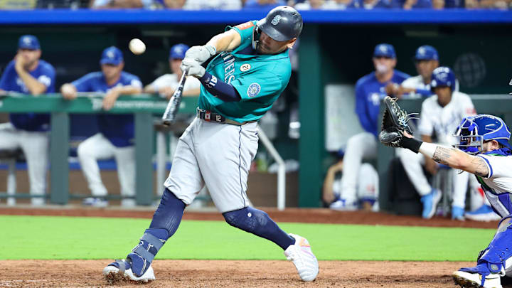 Seattle Mariners first baseman Josh Naylor is a good bet to stay hot on Friday night.