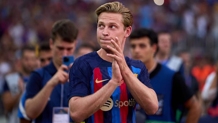 Meio-campista tem como prioridade seguir no Camp Nou