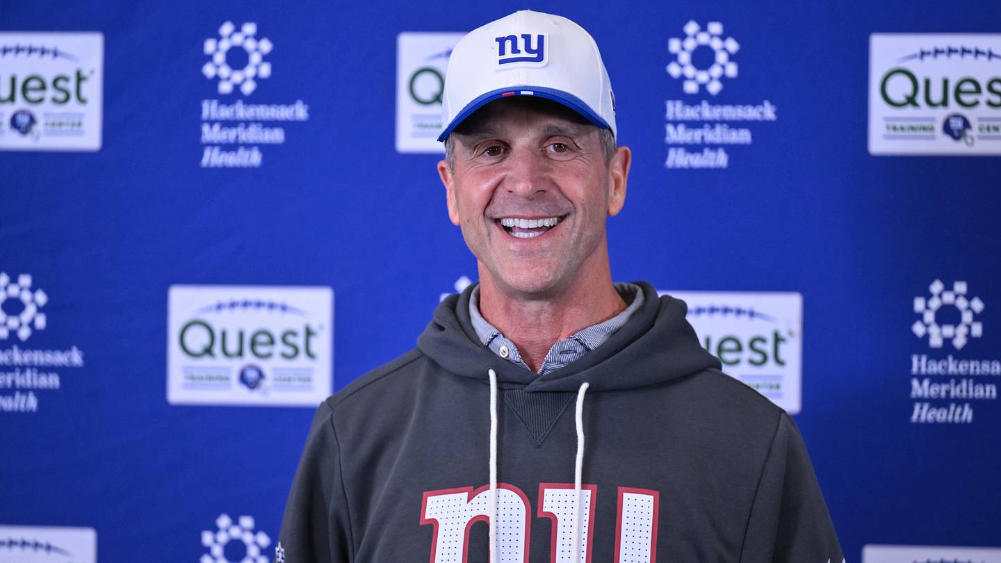 Giants Open vs Cowboys, Nabers' Return Uncertain, Sign Likely