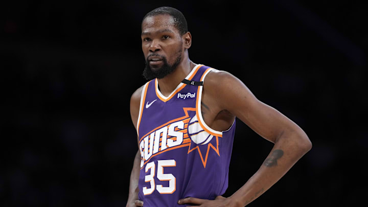 Mar 16, 2025; Los Angeles, California, USA; Phoenix Suns forward Kevin Durant (35) reacts against the Los Angeles Lakers in the second half at Crypto.com Arena. Mandatory Credit: Kirby Lee-Imagn Images Mar 16, 2025; Los Angeles, California, USA; Phoenix Suns forward Kevin Durant (35) reacts against the Los Angeles Lakers in the second half at Crypto.com Arena. Mandatory Credit: Kirby Lee-Imagn Images