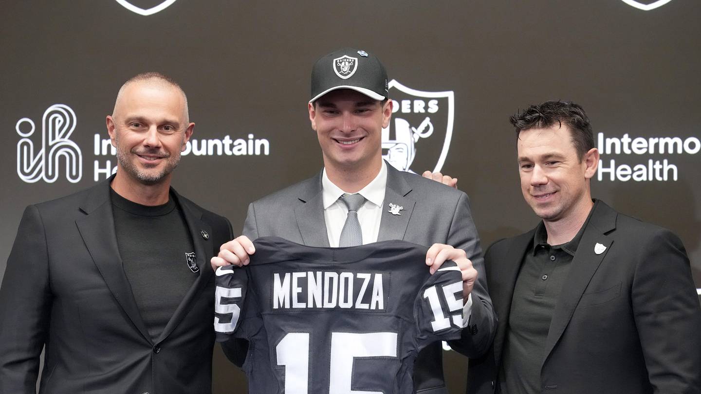 How Pro Day Sold Raiders' Kubiak on Mendoza Pick