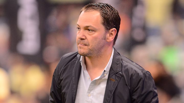 Santiago Baños, América Santiago Baños, América