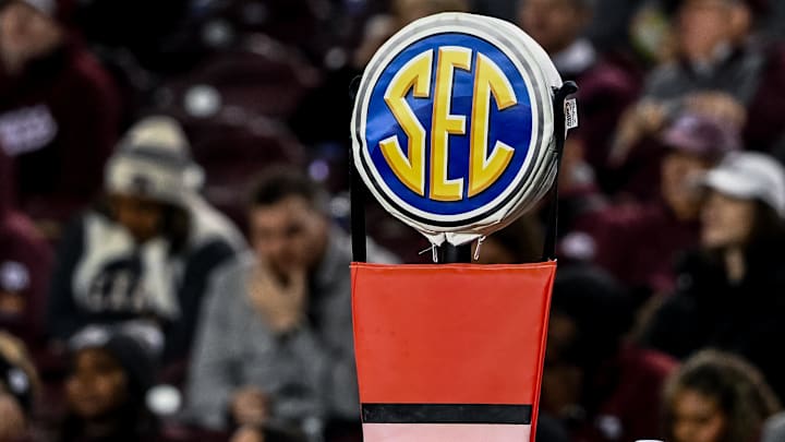 College football analyst Aaron Murray praised what he's seen of Ole Miss Rebels quarterback Trinidad Chambliss. College football analyst Aaron Murray praised what he's seen of Ole Miss Rebels quarterback Trinidad Chambliss.