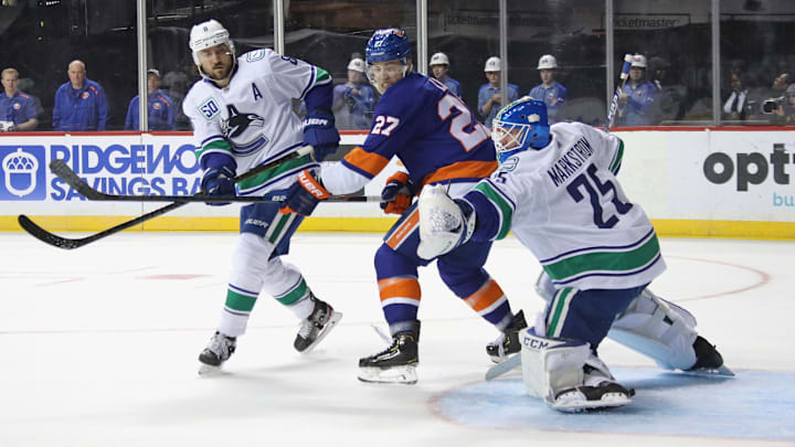Vancouver Canucks v New York Islanders