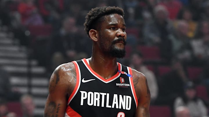 Nov 1, 2024; Portland, Oregon, USA; Portland Trail Blazers center Deandre Ayton (2) readies for a foul shot during the first quarter at Moda Center. Mandatory Credit: Brian Murphy-Imagn Images Nov 1, 2024; Portland, Oregon, USA; Portland Trail Blazers center Deandre Ayton (2) readies for a foul shot during the first quarter at Moda Center. Mandatory Credit: Brian Murphy-Imagn Images