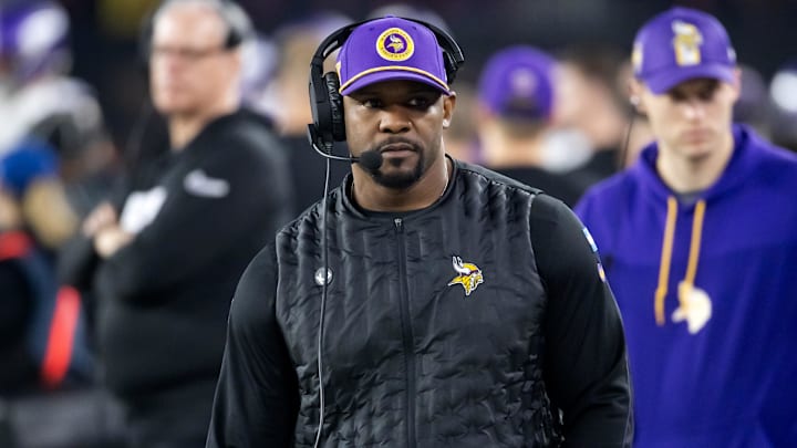 Jan 13, 2025; Glendale, AZ, USA; Minnesota Vikings defensive coordinator Brian Flores against the Los Angeles Rams during an NFC wild card game at State Farm Stadium. Jan 13, 2025; Glendale, AZ, USA; Minnesota Vikings defensive coordinator Brian Flores against the Los Angeles Rams during an NFC wild card game at State Farm Stadium.