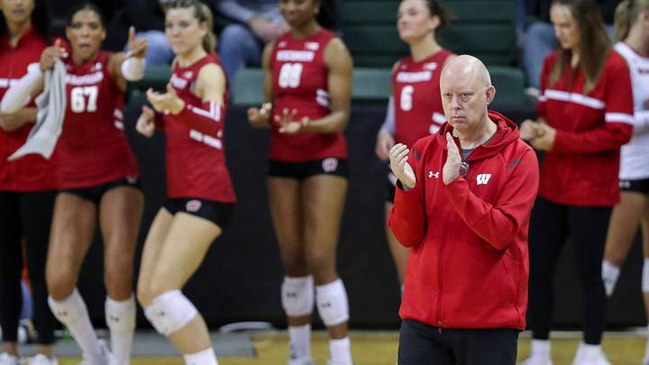 Wisconsin head coach Kelly Sheffield reacts after the Badgers win a point against Wisconsin-Green Bay during an exhibition match on Saturday, April 18, 2026, at the Kress Center in Green Bay, Wis. Wisconsin won all five sets of the match.
Tork Mason/USA TODAY NETWORK-Wisconsin Wisconsin head coach Kelly Sheffield reacts after the Badgers win a point against Wisconsin-Green Bay during an exhibition match on Saturday, April 18, 2026, at the Kress Center in Green Bay, Wis. Wisconsin won all five sets of the match.
Tork Mason/USA TODAY NETWORK-Wisconsin