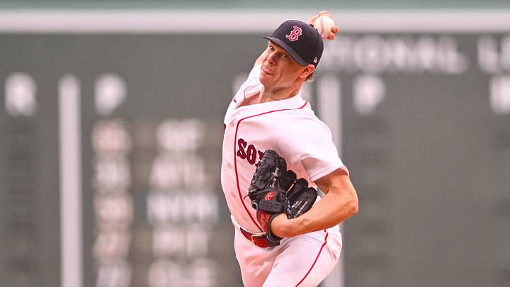 iJun 18, 2026; Boston, Massachusetts, USA; Boston Red Sox starting pitcher Sonny Gray (54) pitches against the Toronto Blue Jays during the first inning at Fenway Park. Mandatory Credit: Eric Canha-Imagn Images iJun 18, 2026; Boston, Massachusetts, USA; Boston Red Sox starting pitcher Sonny Gray (54) pitches against the Toronto Blue Jays during the first inning at Fenway Park. Mandatory Credit: Eric Canha-Imagn Images