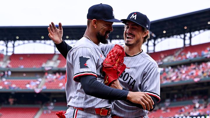 Mar 29, 2025; St. Louis, Missouri, USA; Minnesota Twins starting pitcher Joe Ryan (41) congratulates center fielder Byron Buxton (25) after he made a leaping catch in the fifth inning against the St. Louis Cardinals at Busch Stadium. Mandatory Credit: Jeff Curry-Imagn Images Mar 29, 2025; St. Louis, Missouri, USA; Minnesota Twins starting pitcher Joe Ryan (41) congratulates center fielder Byron Buxton (25) after he made a leaping catch in the fifth inning against the St. Louis Cardinals at Busch Stadium. Mandatory Credit: Jeff Curry-Imagn Images