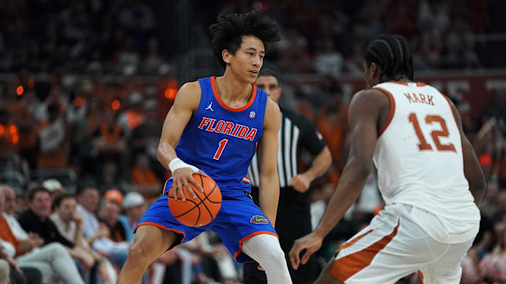 The Florida Gators defeated Texas for its seventh straight road win.