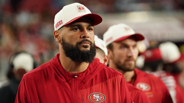 Aug 13, 2026; Santa Clara, California, USA; San Francisco 49ers wide receiver Mike Evans (5) watches from the sideline during a game against the Tennessee Titans in the fourth quarter at Levi's Stadium. Mandatory Credit: David Gonzales-Imagn Images Aug 13, 2026; Santa Clara, California, USA; San Francisco 49ers wide receiver Mike Evans (5) watches from the sideline during a game against the Tennessee Titans in the fourth quarter at Levi's Stadium. Mandatory Credit: David Gonzales-Imagn Images