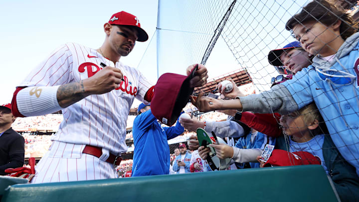 The Philadelphia Phillies have reportedly put veteran OF Nick Castellanos on the trade block, per MLB.com's Mark Feinsand. 